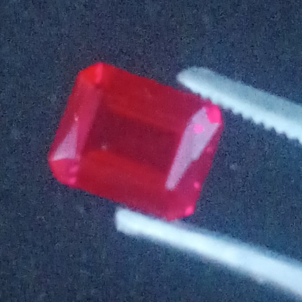 Beautiful  ruby - Picture 3 of 5